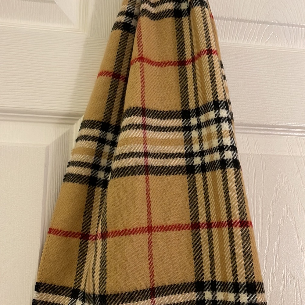 Scarf - Picture 4 of 4